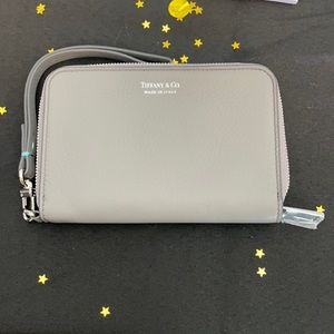 Brand New! Tiffany and Co Zip Wallet. Grey with Tiffany Blue interior